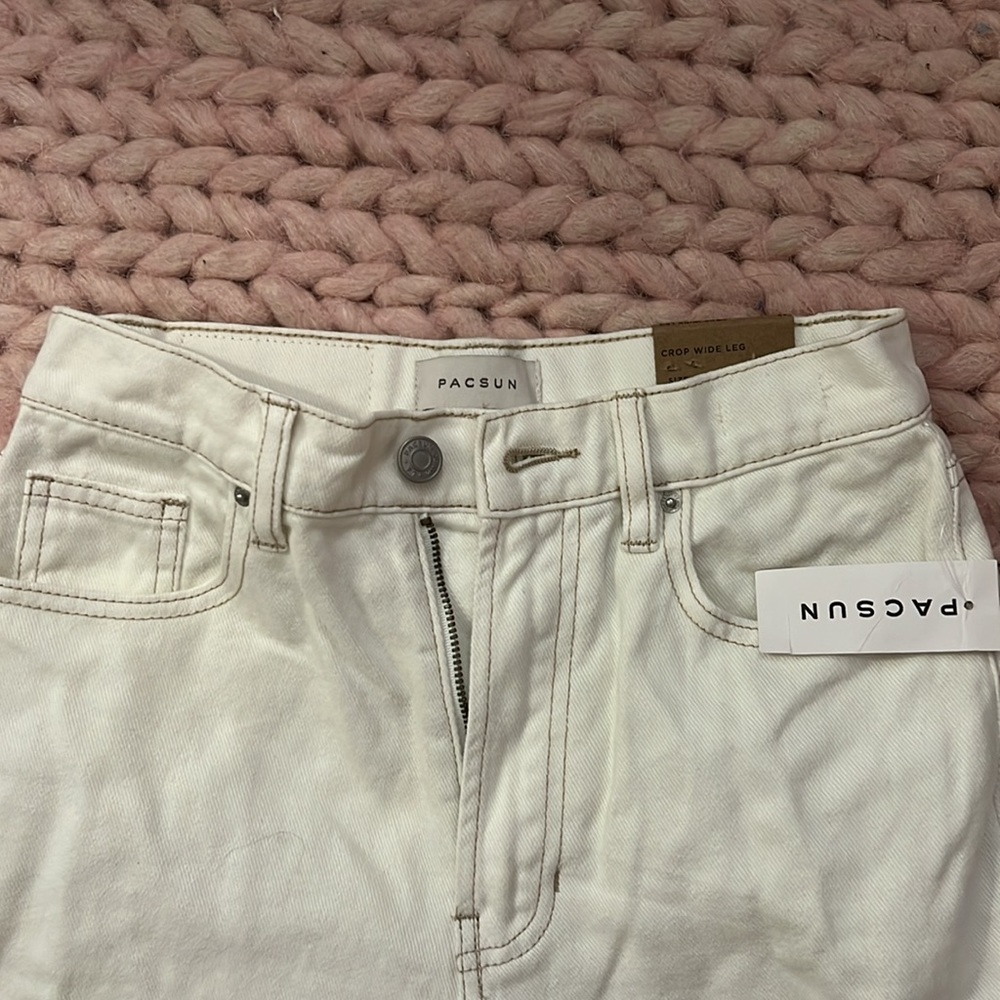 PACSUN NEW WITH TAGS WHITE JEANS